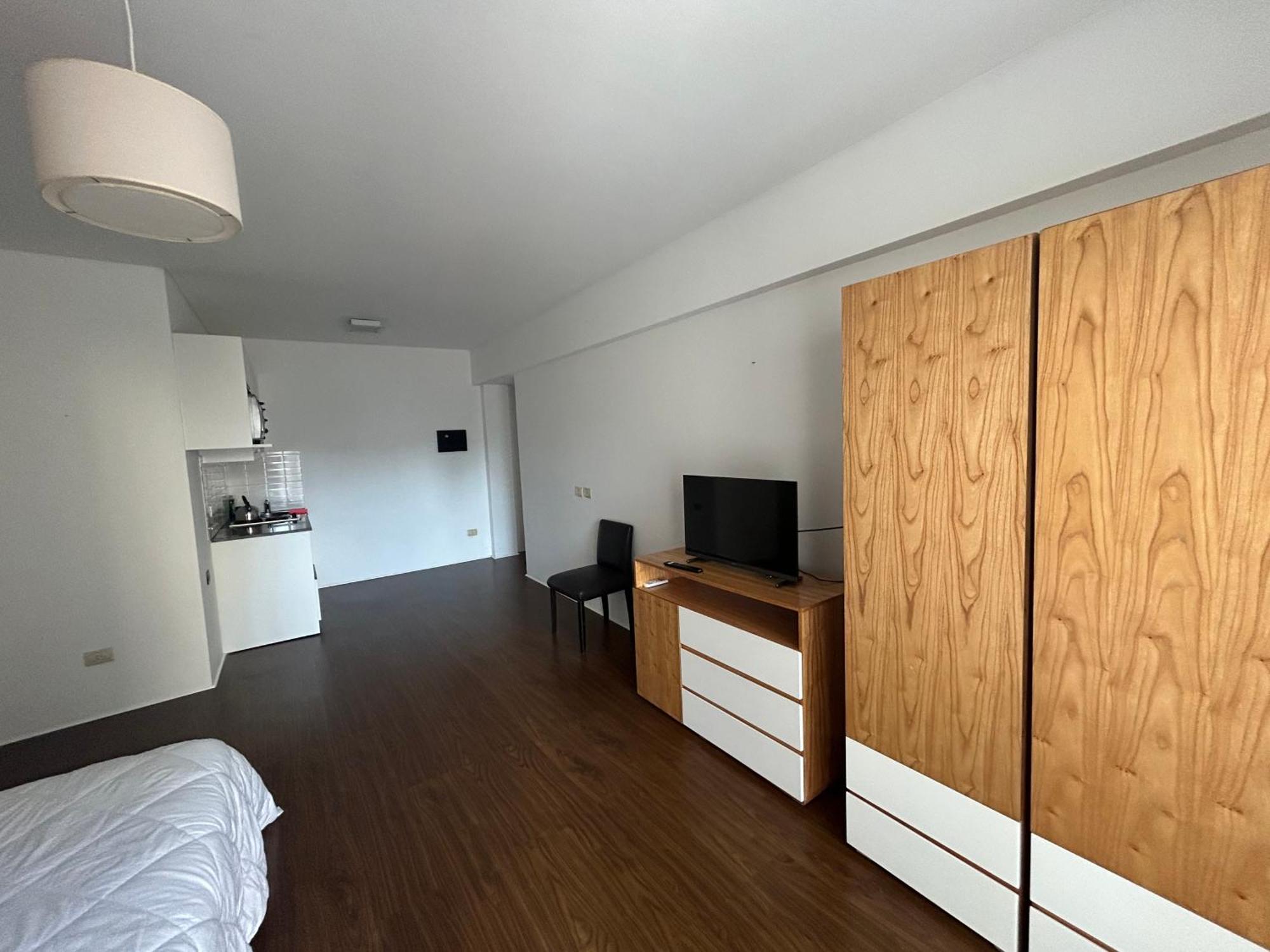 Departamentos Monoambiente Puerto Madero Y Retiro Apartment *